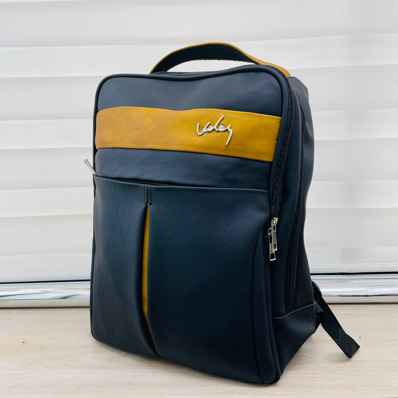 🎒🛒MORRAL CUERO SINTETICO VELEZ CABALLERO.