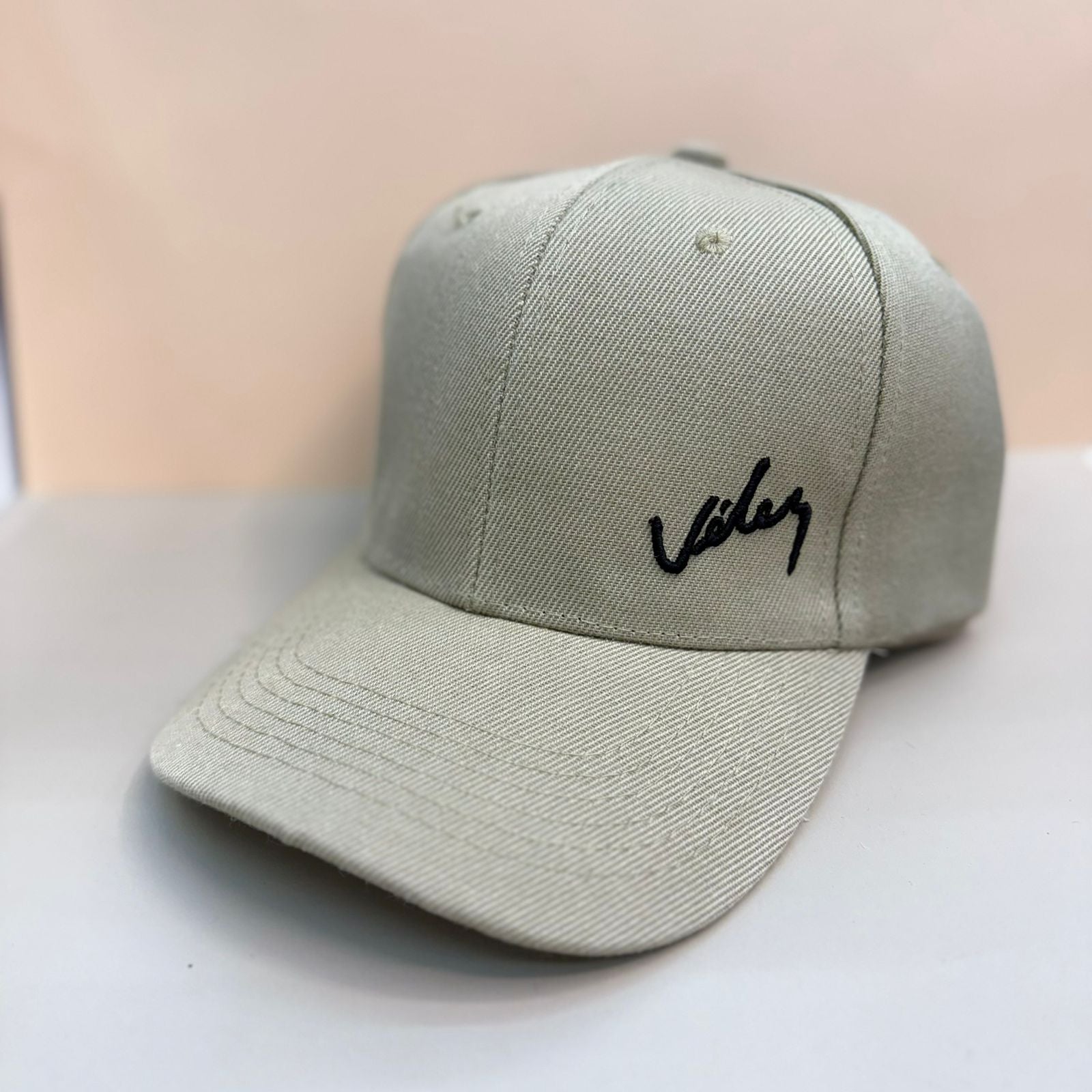 🧢🛒GORRA MARCA VELEZ